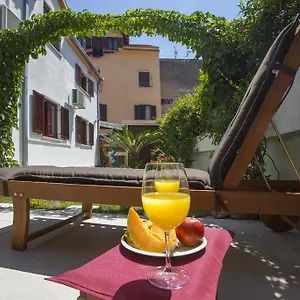 https://city-center-apartment-kadena.splithotels.org
